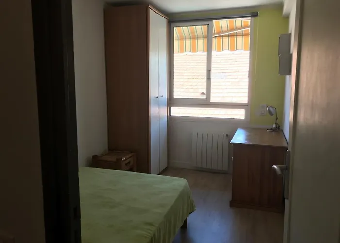 Appartement Entier 3 Pieces Face Au Port
